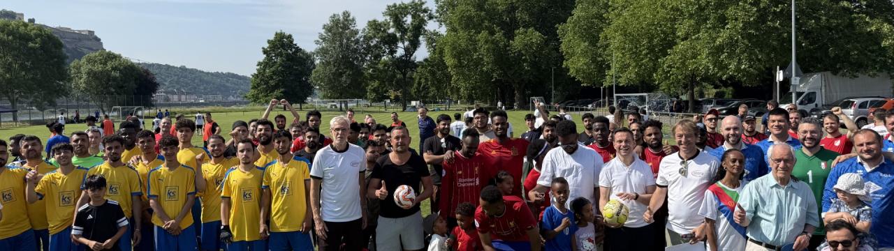 Gruppenbild Teilnehmer*innen Vito Contento-Cup in Koblenz