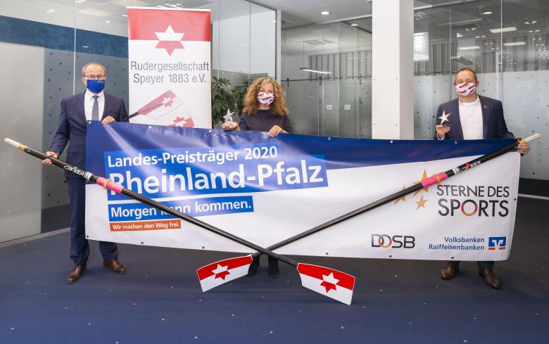 Die Preisträger*innen vom Speyerer Ruderverein. 