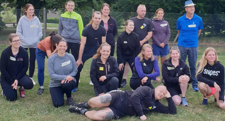 Gruppenbild mit Sportler*innen
