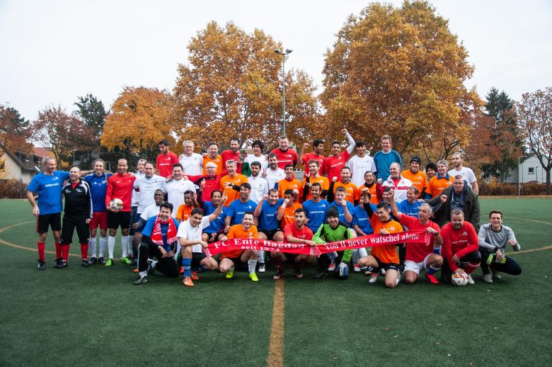 Fußballmannschaft bei Mannschaftsfoto