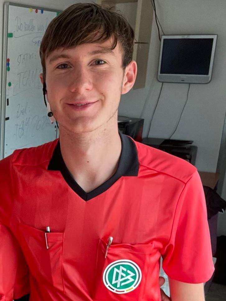 Porträtfoto Niklas Hickmann