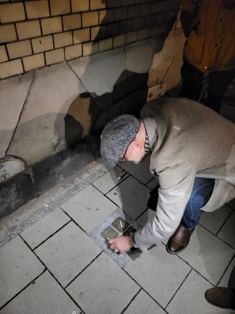 Stolpersteine putzen