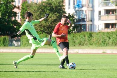 Integration durch Sport vs. FC Bundestag