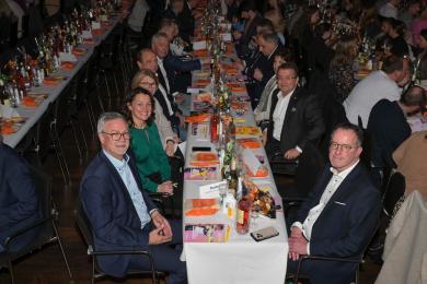 Tischreihe mit Innenminister Ebling und LSB-Präsident Storck