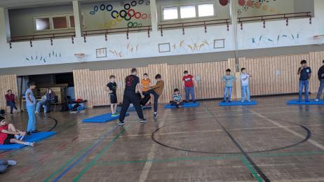 Kampfsport in Sporthalle