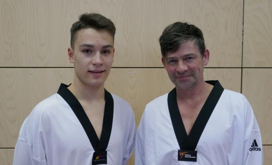 Zwei Taekwondo-Trainer