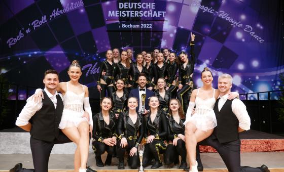Tänzer*innen bei Abschlussbild