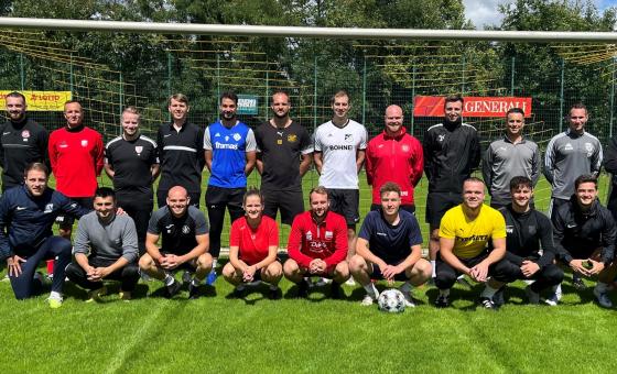 Fußballtrainer*innen