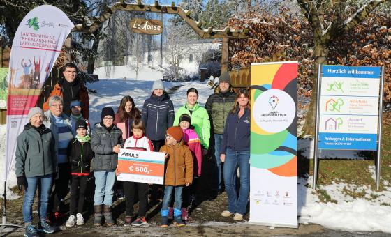 Menschen auf Gruppenfoto