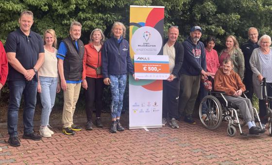 Gruppenfoto mit Sportlern