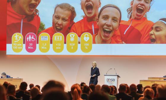 Szene der der DOSB-Mitgliederversammlung